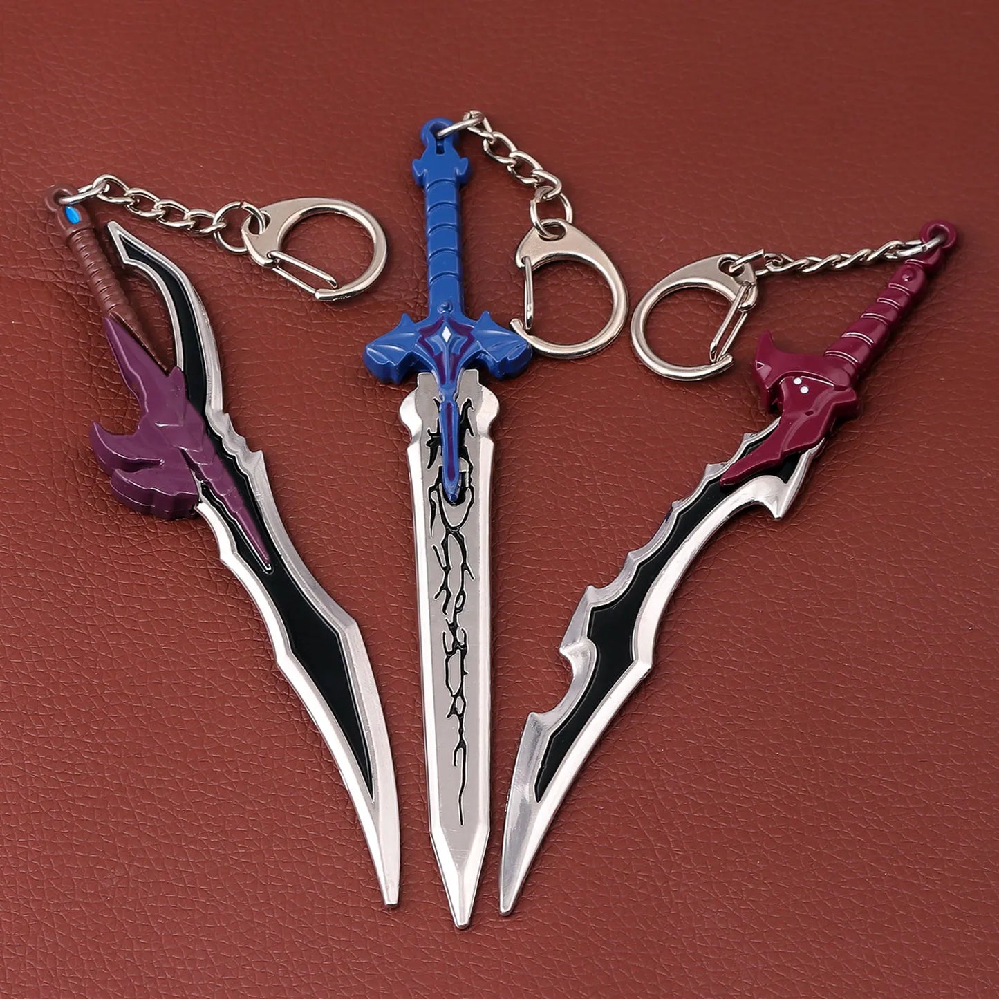 Solo Leveling Sword & Dagger Keychain