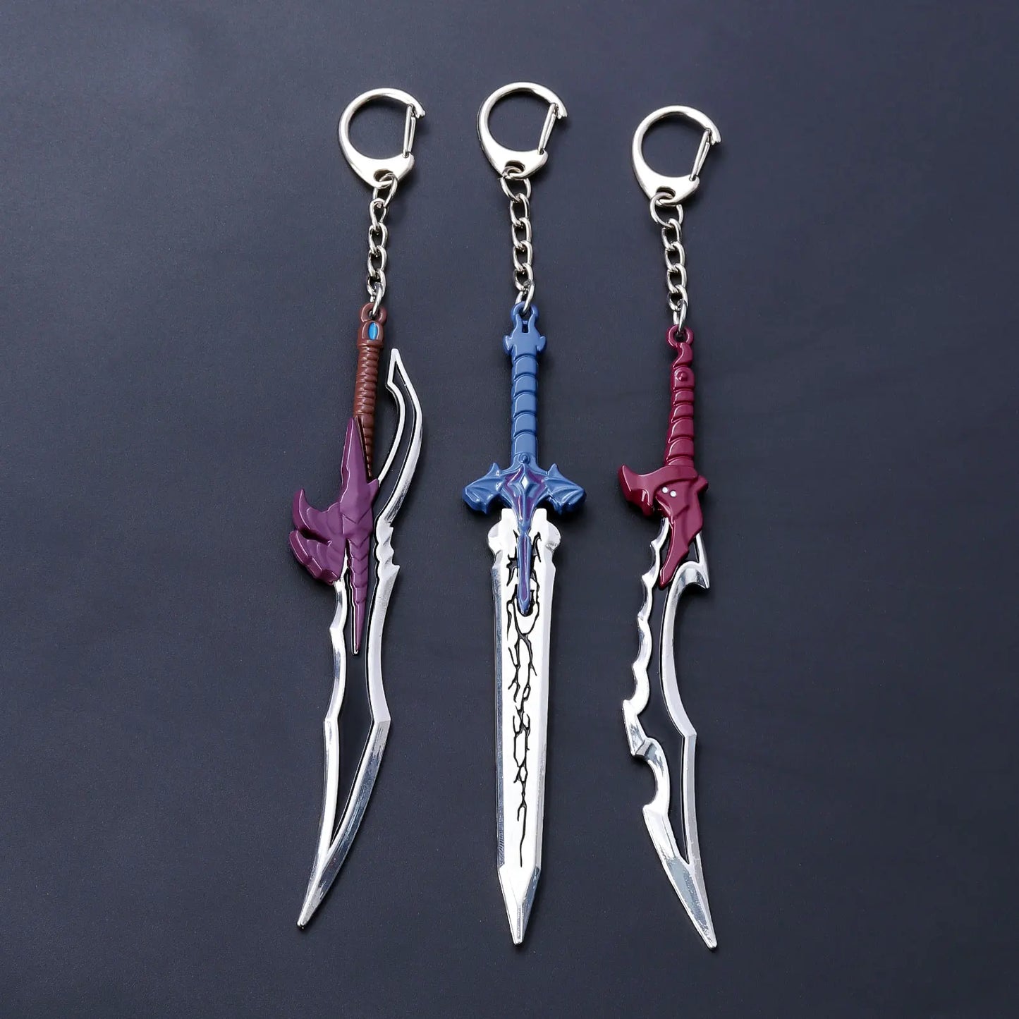 Solo Leveling Sword & Dagger Keychain